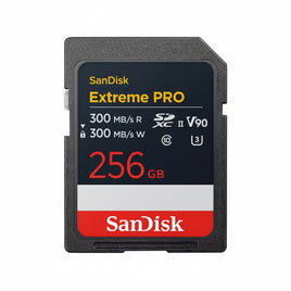 SanDisk Extreme PRO 256GB SDXC UHS-II 記憶卡，具備 300MB/s 讀取速度與 V90 錄影等級，適合 8K 專業攝影